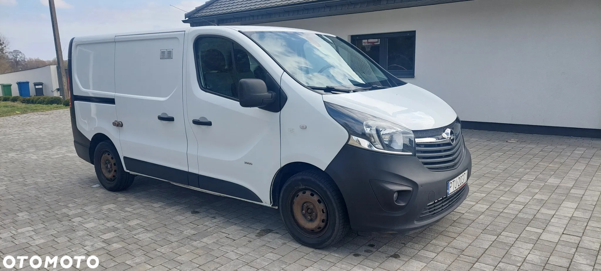 Opel VIVARO - 2