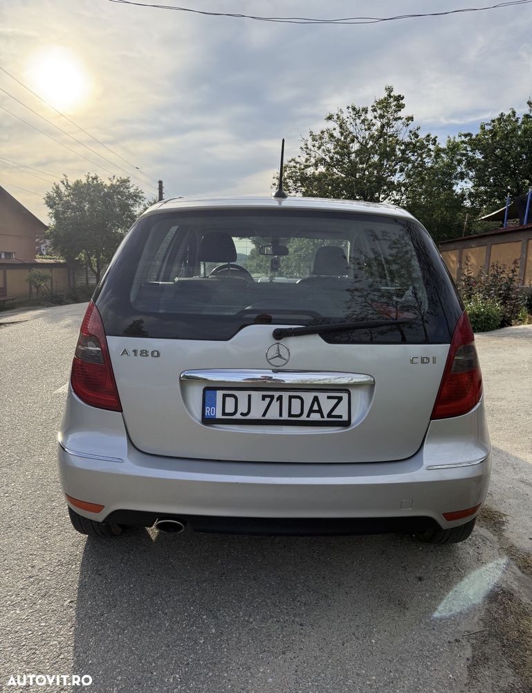 Mercedes-Benz A 180 CDI - 3