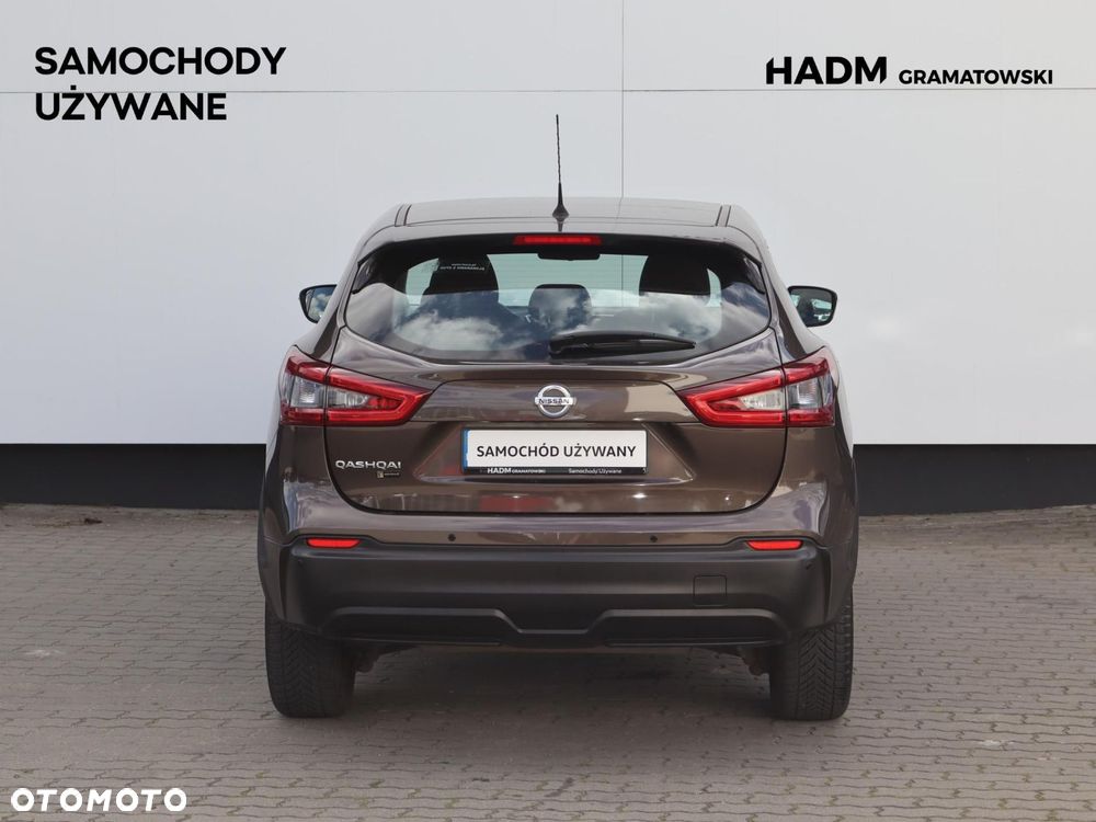 Nissan Qashqai - 17