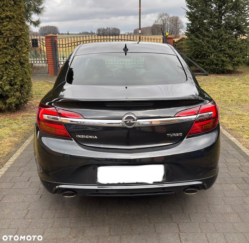 Opel Insignia 2.0 T Cosmo S&S - 4