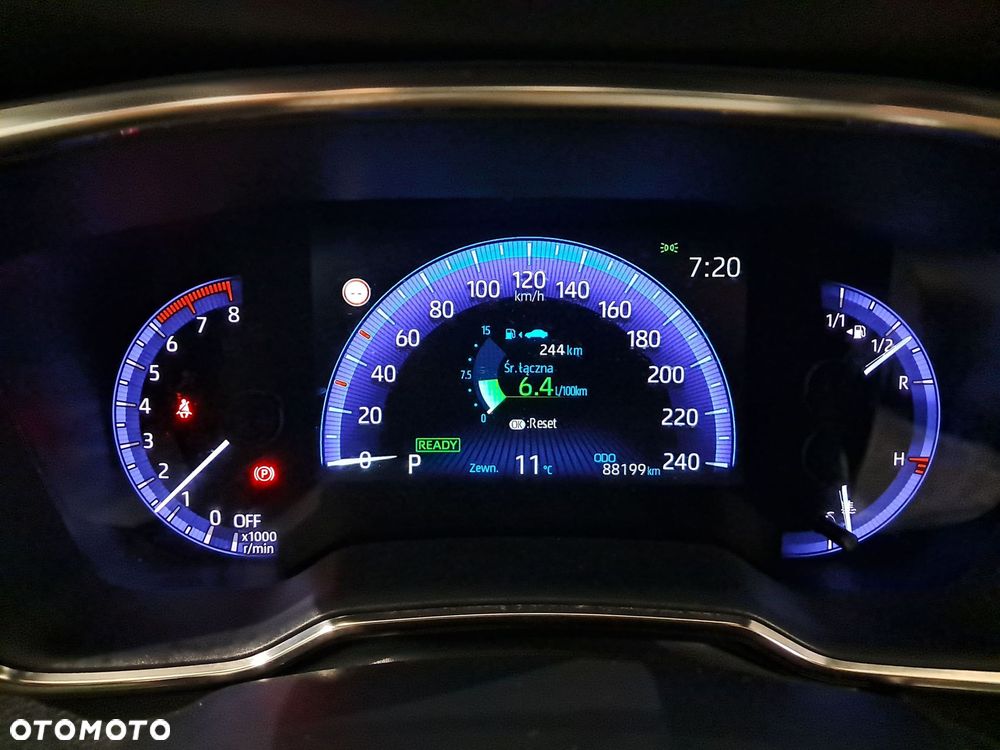 Toyota Corolla 2.0 Hybrid Comfort - 13