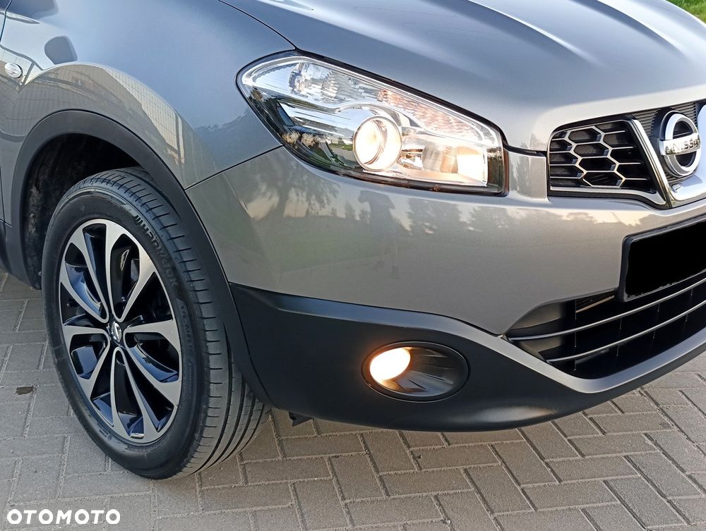 Nissan Qashqai 2.0 4x4 Tekna Premium - 30