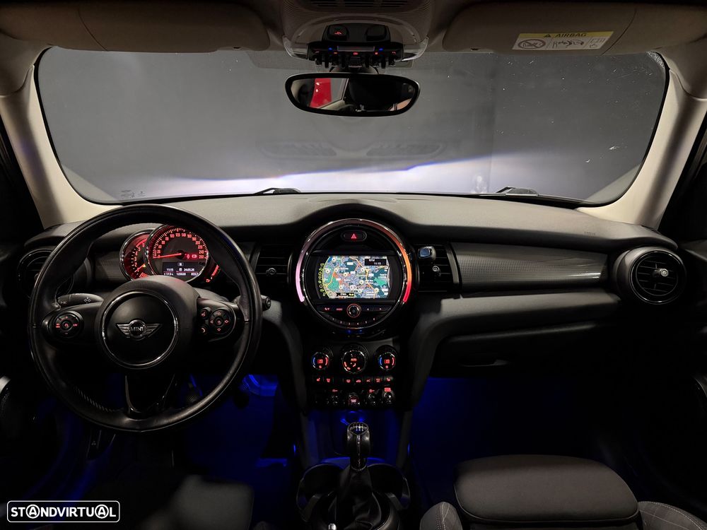 MINI 5 Portas Cooper D - 7