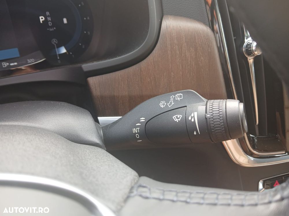 Volvo V90 T5 Momentum - 16