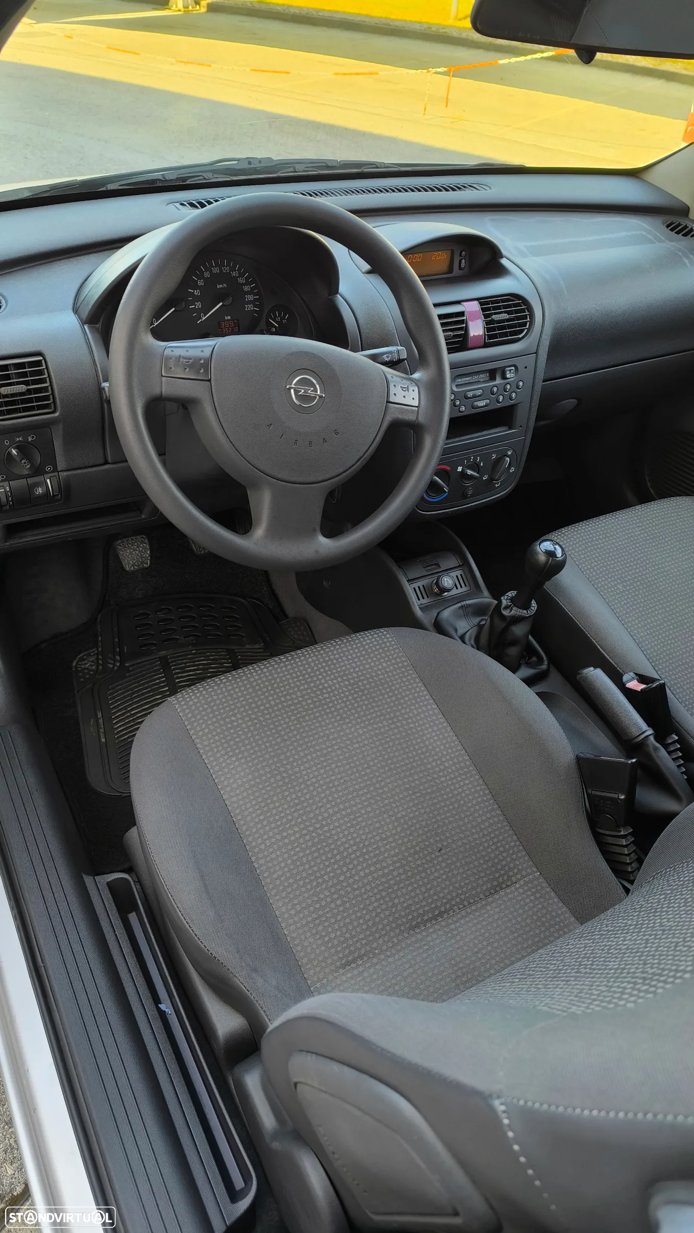 Opel Corsa 1.0 12V Silver - 10
