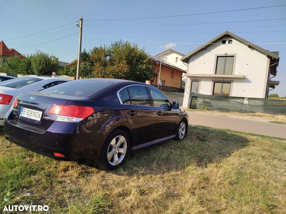 Subaru Legacy - 2