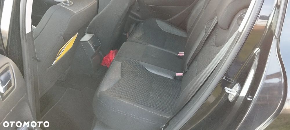 Peugeot 308 1.6 HDi Trendy Navtech - 13