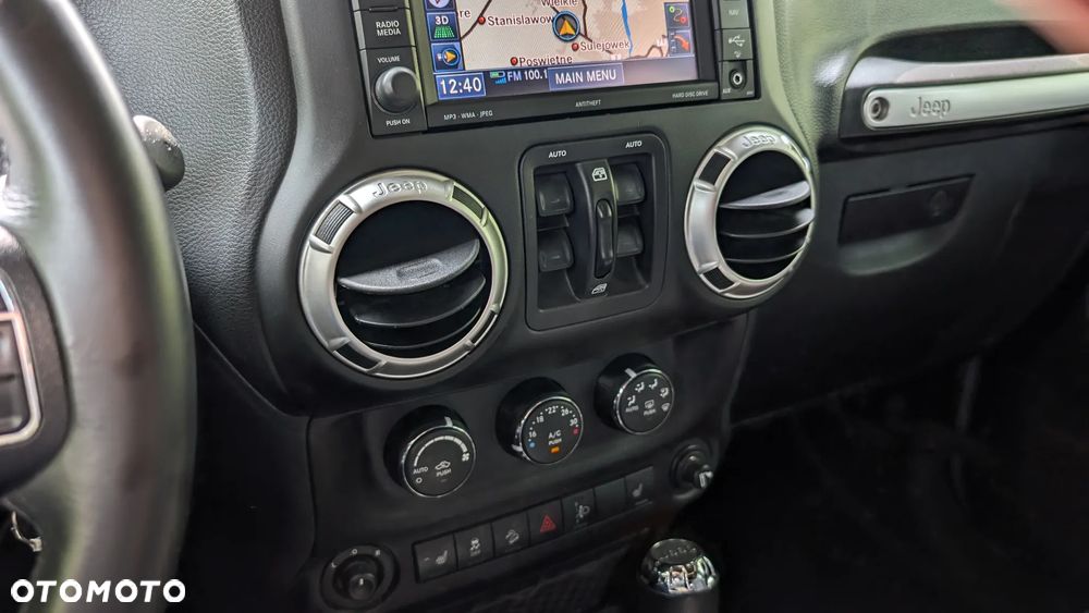 Jeep Wrangler 3.6 Unlim Rubicon - 27