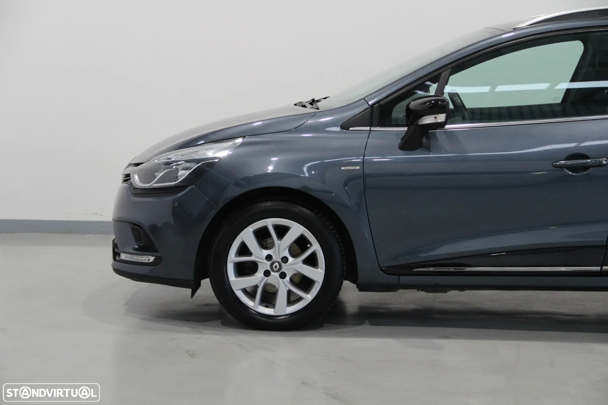 Renault Clio Sport Tourer 1.5 dCi Limited - 4