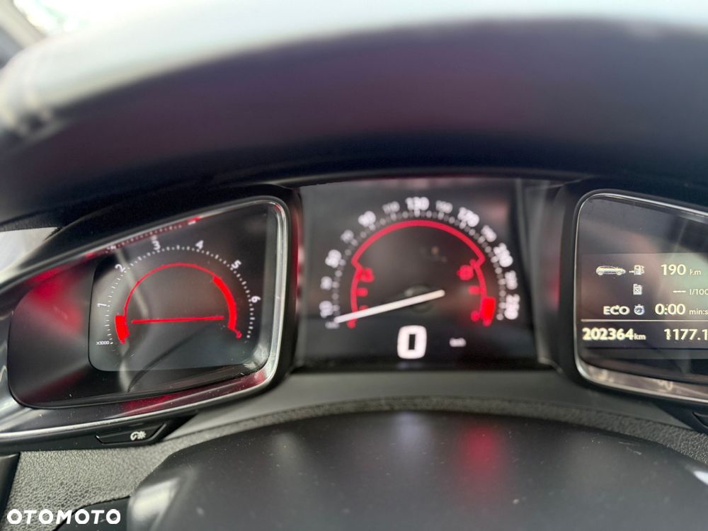 Citroën DS5 BlueHDi 150 Business Class - 13