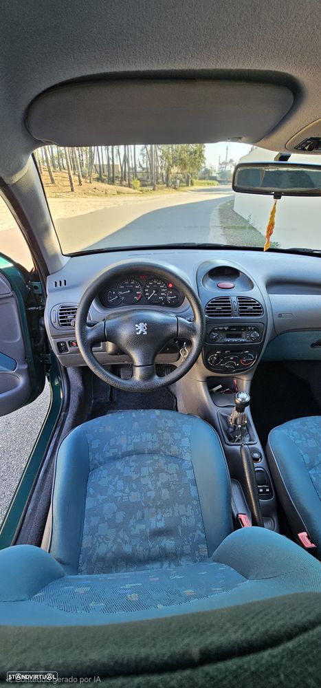 Peugeot 206 - 15