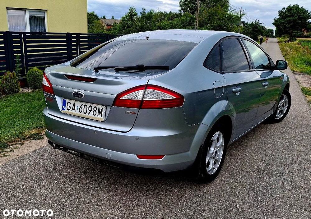Ford Mondeo 2.0 TDCi Ghia X - 5