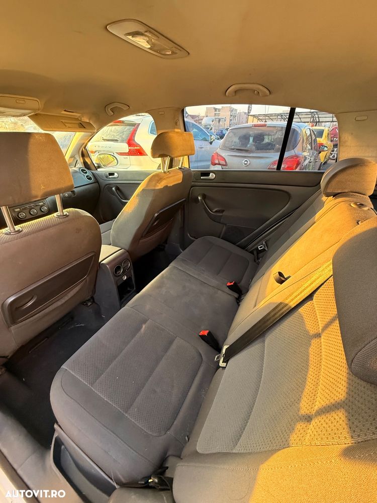 Volkswagen Golf Plus 1.9 TDI Comfortline - 5