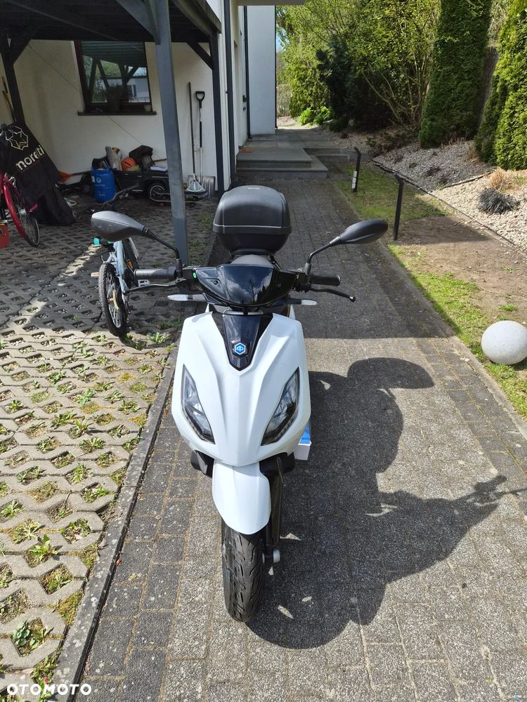 Piaggio Inny - 9
