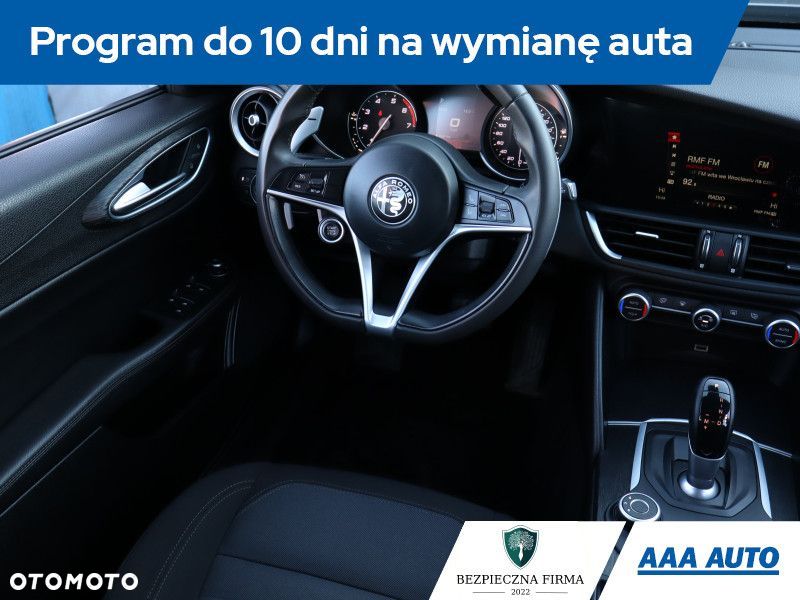 Alfa Romeo Giulia - 9