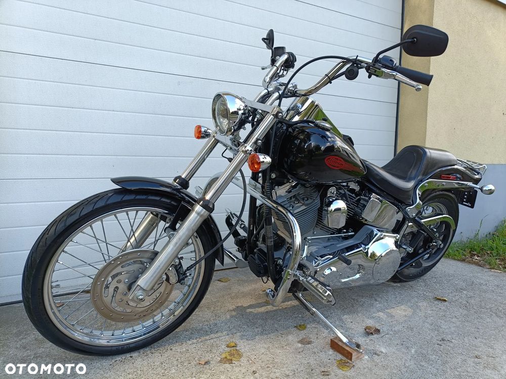 Harley-Davidson Softail Standard - 26