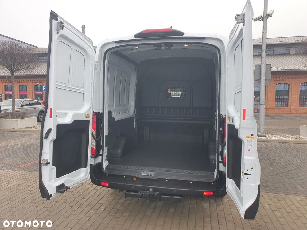 Ford Transit L3H2 - 8