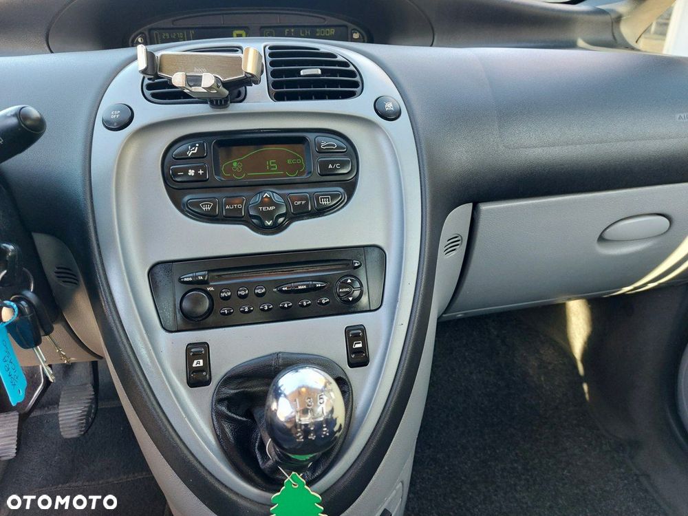 Citroën Xsara Picasso - 19