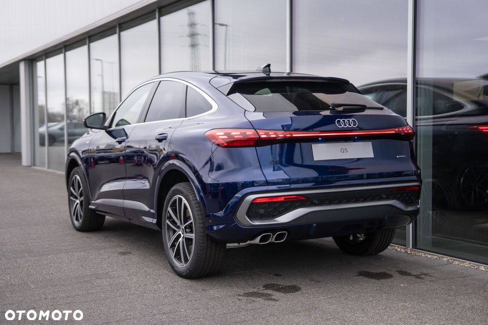 Audi Q5 Sportback - 3