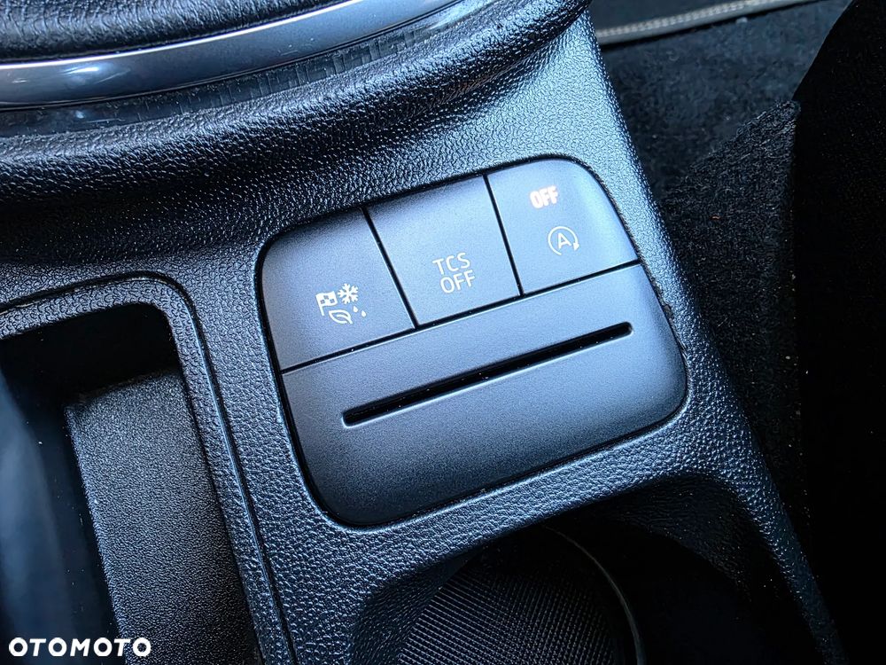 Ford Fiesta 1.0 EcoBoost Hybrid S&S ACTIVE VIGNALE - 27