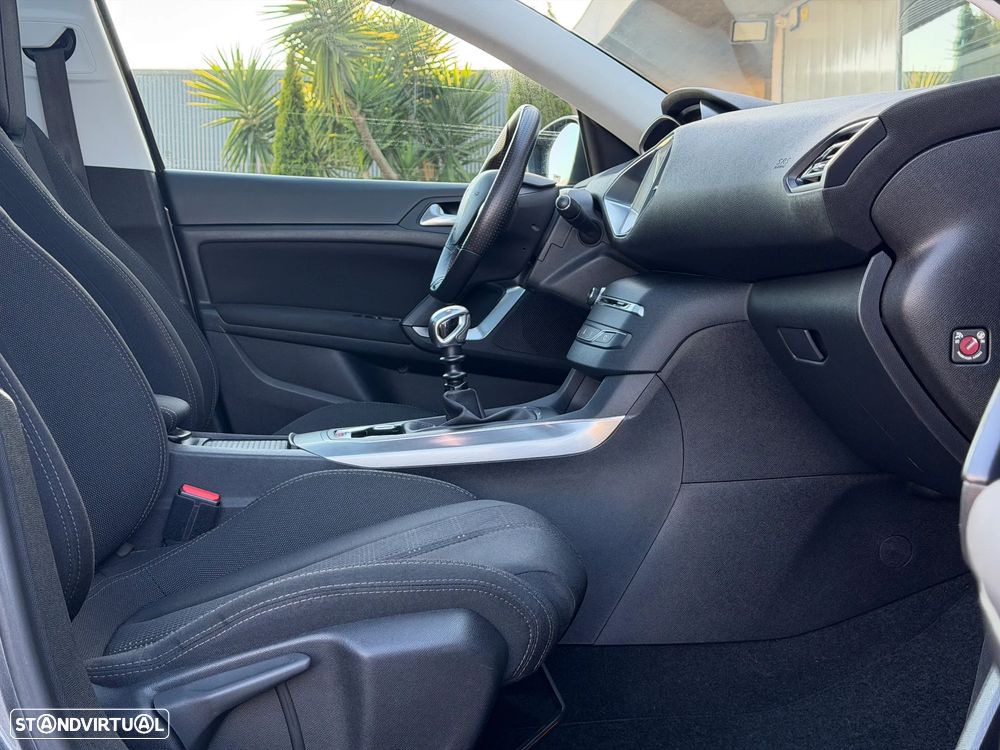 Peugeot 308 1.6 BlueHDi Allure J17 - 13