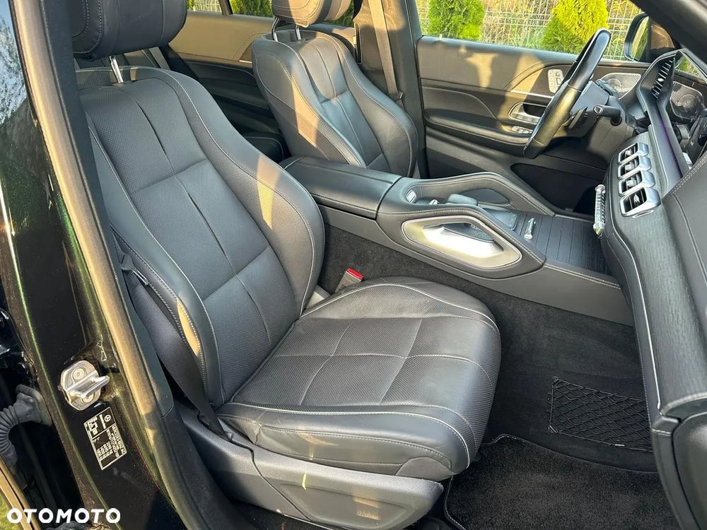 Mercedes-Benz GLE - 24