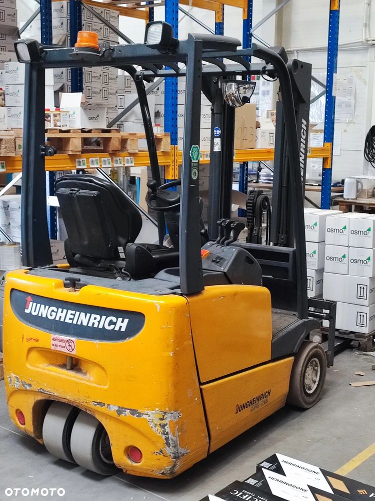 Jungheinrich EFG215 - 5