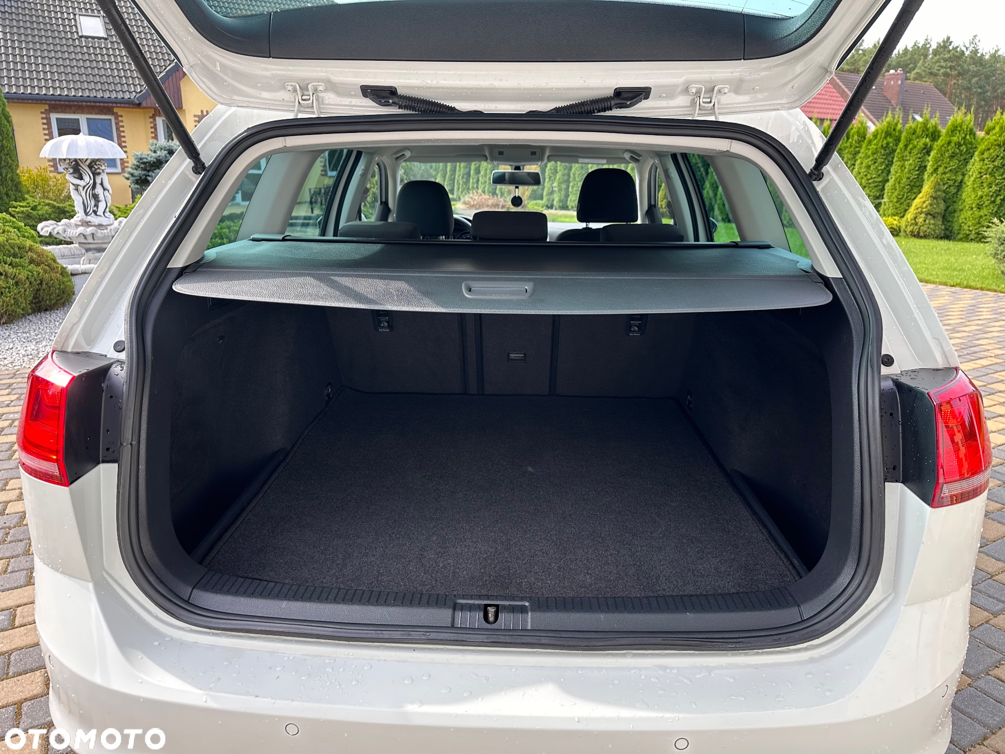 Volkswagen Golf - 21