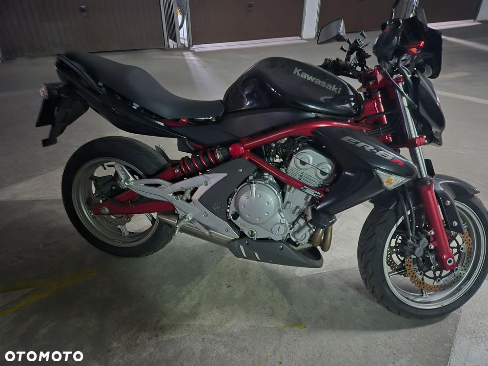 Kawasaki ER - 2