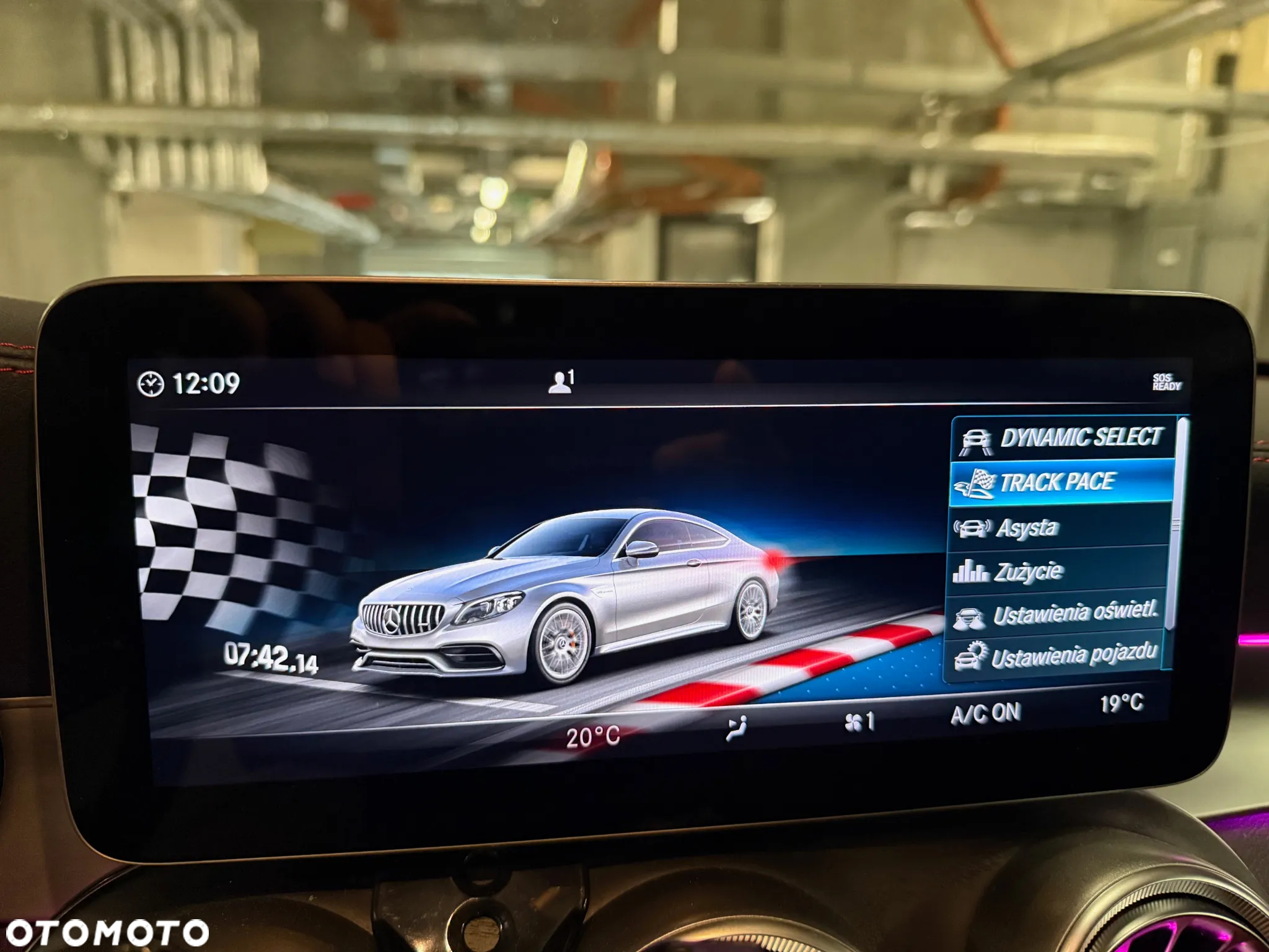 Mercedes-Benz Klasa C AMG 63 Coupe AMG Speedshift MCT 9G - 6