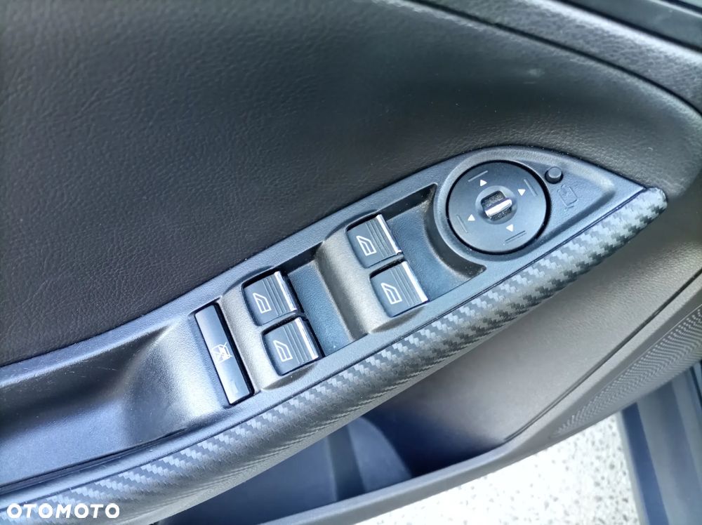 Ford Focus 1.6 TDCi DPF Start-Stopp-System Titanium - 14