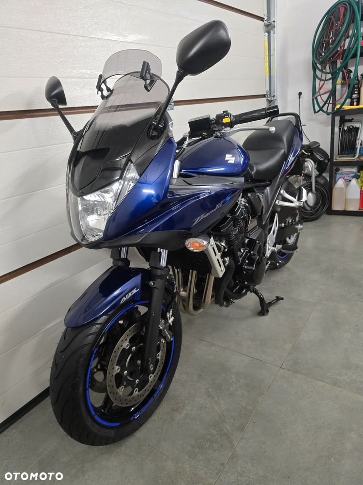 Suzuki Bandit - 11