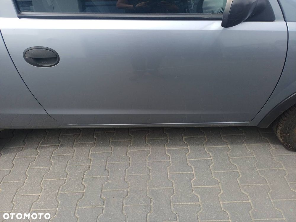 DRZWI KOMPLETNE PRAWY PRZÓD OPEL CORSA C LIFT Z163 - 2