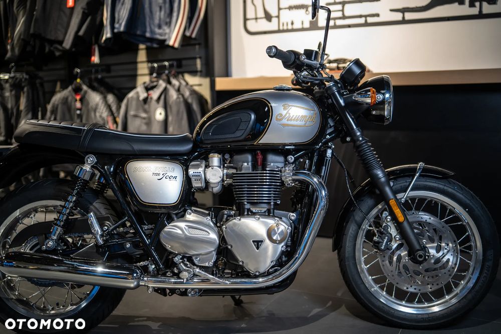 Triumph Bonneville - 31