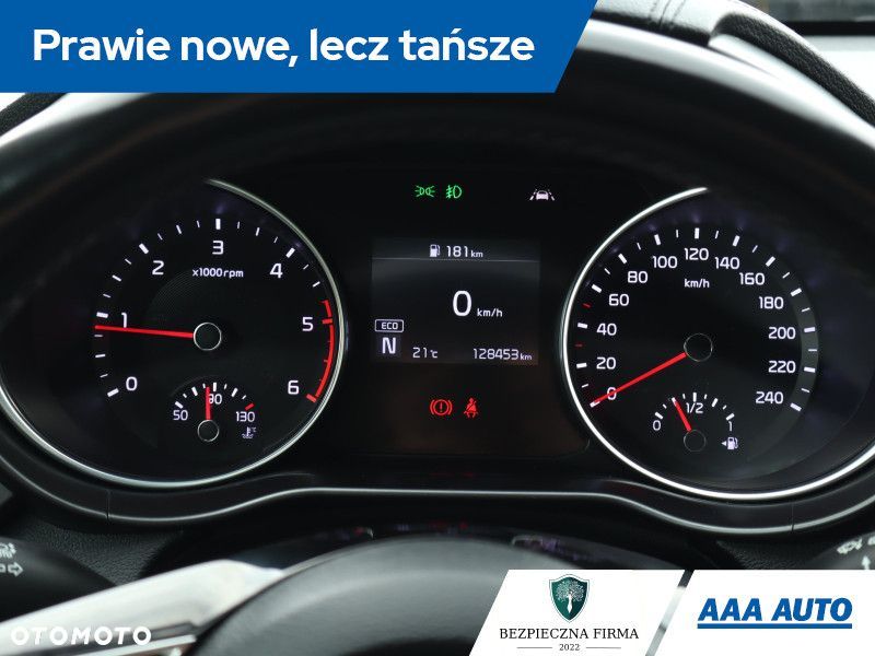 Kia Ceed - 13