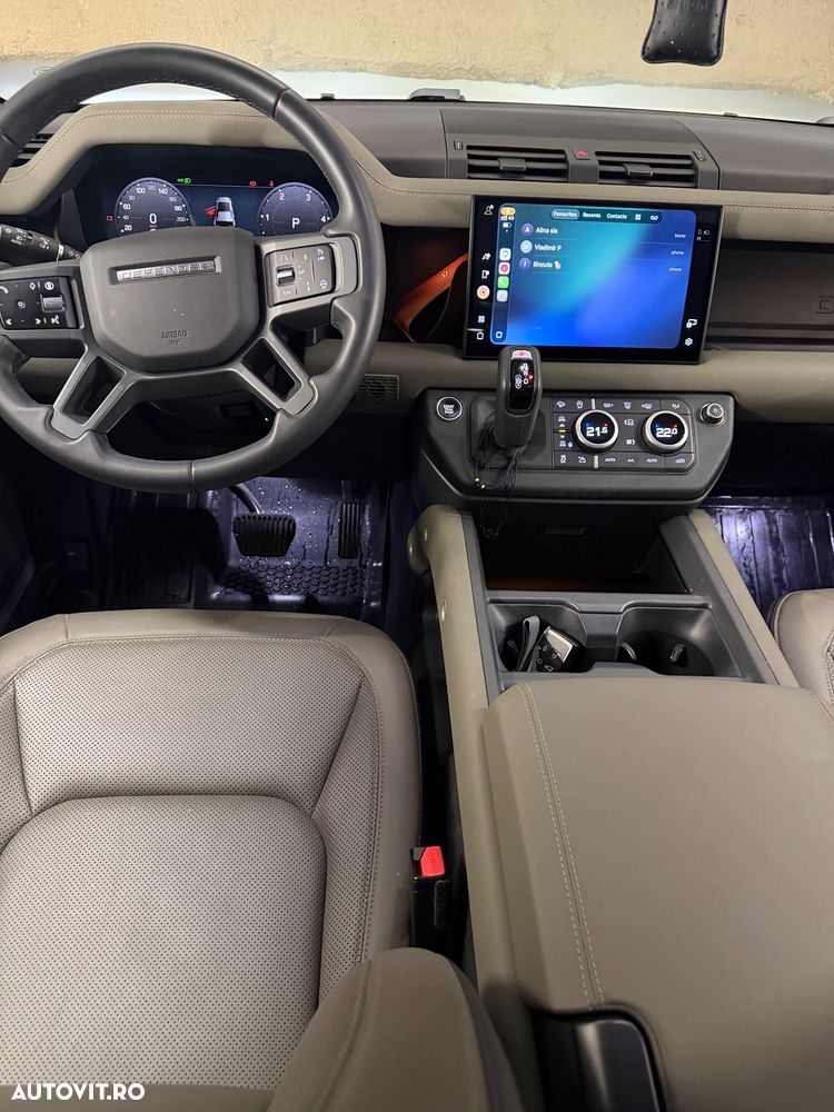 LAND ROVER Defender 2024 — imagine 8