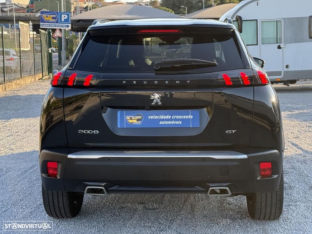 Peugeot 2008 1.2 PureTech GT - 11