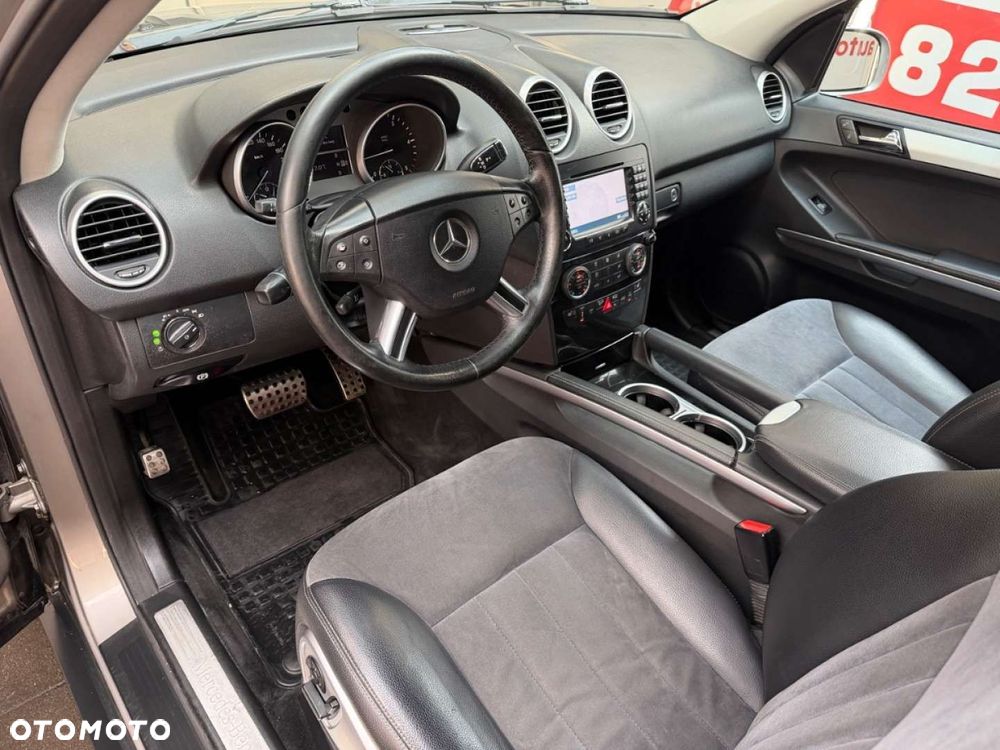 Mercedes-Benz ML - 19