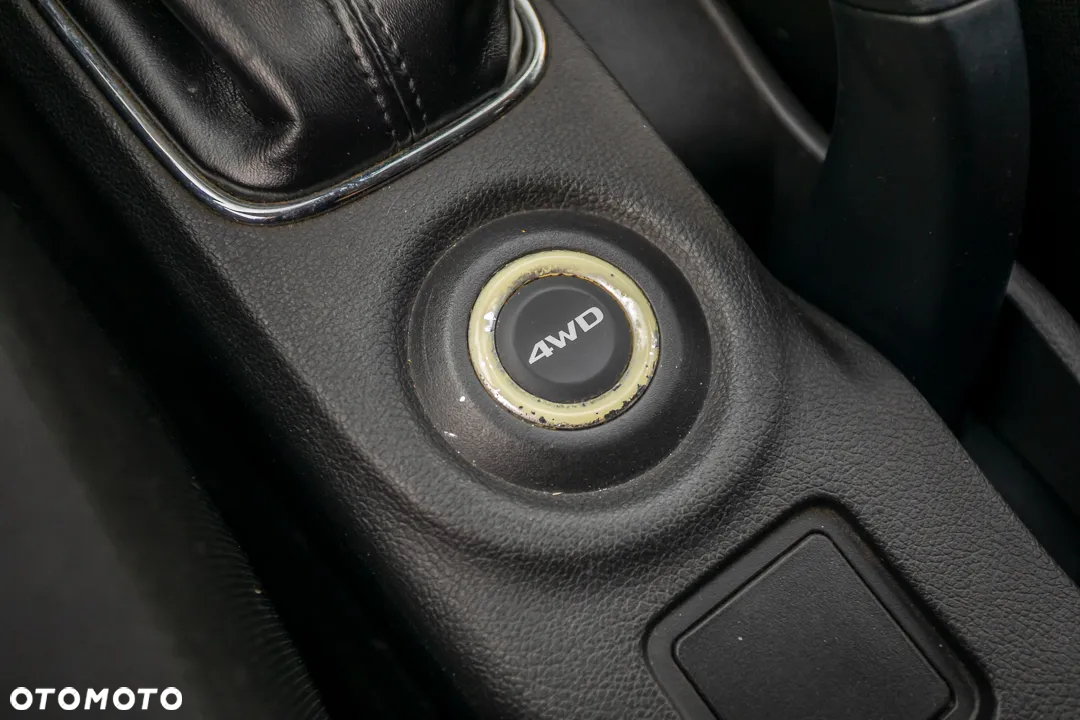 Mitsubishi Outlander 2.2 DI-D 4WD Instyle - 27