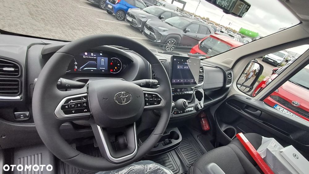 Toyota PROACE MAX - 13