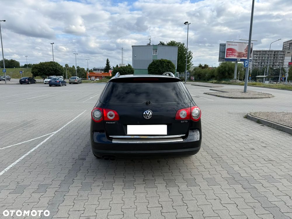 Volkswagen Passat 2.0 TDI Highline DSG - 5