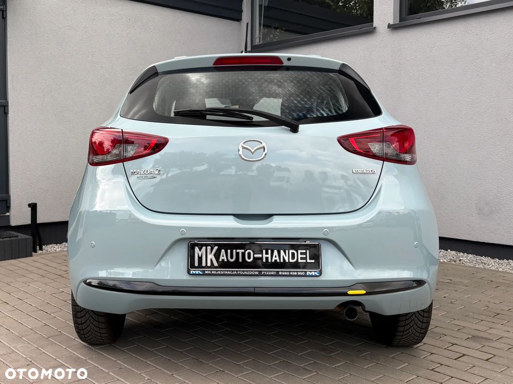 Mazda 2 - 5