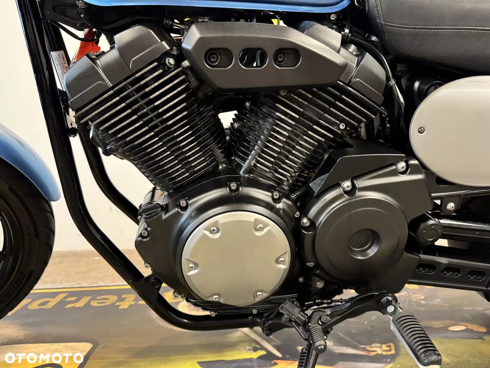 Yamaha XVS - 23