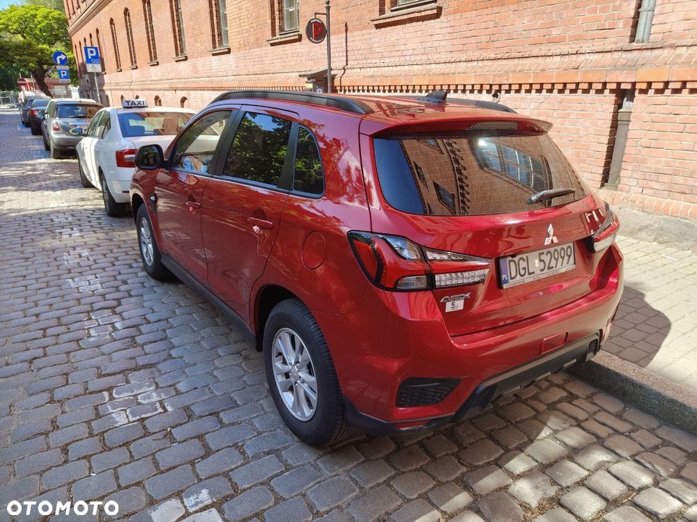 Mitsubishi ASX - 5