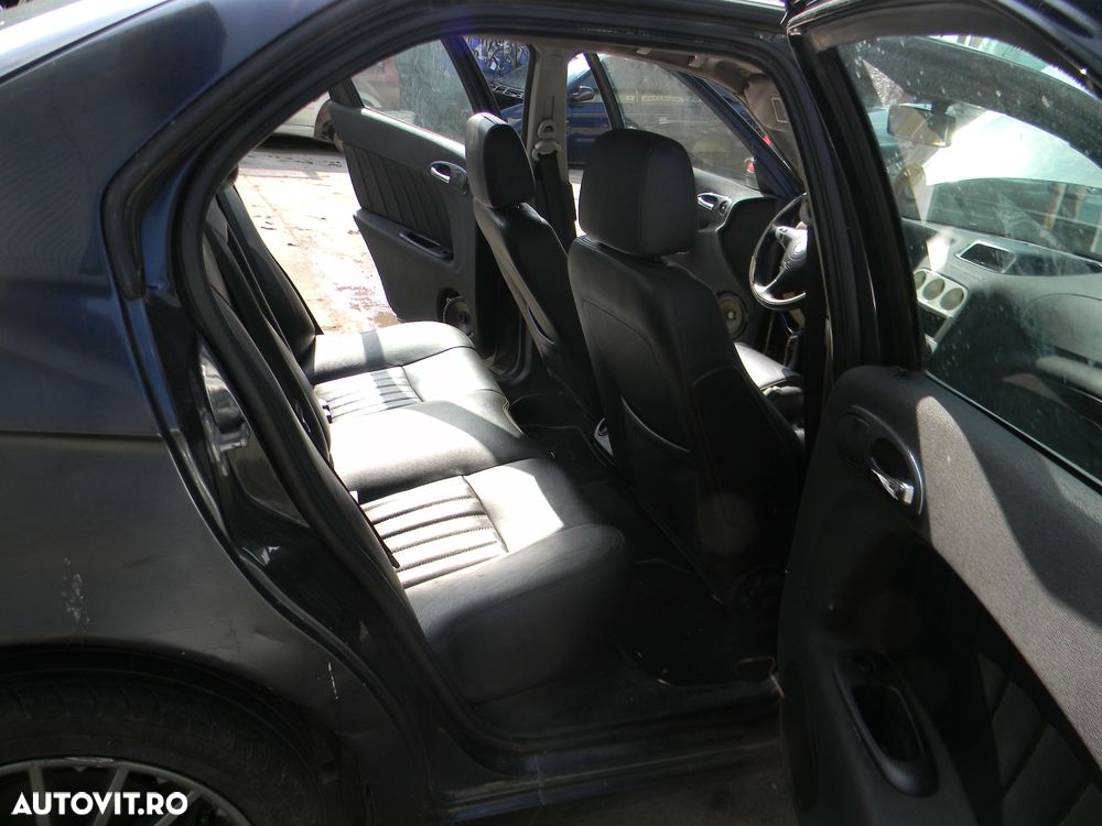 Dezmembrari  Alfa Romeo 156 (932)  1997  > 2006 1.9 JTD (932B2B, 932B - 27