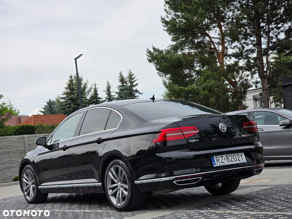 Volkswagen Passat 2.0 TDI Bi-Turbo BMT 4Mot Highline DSG - 16
