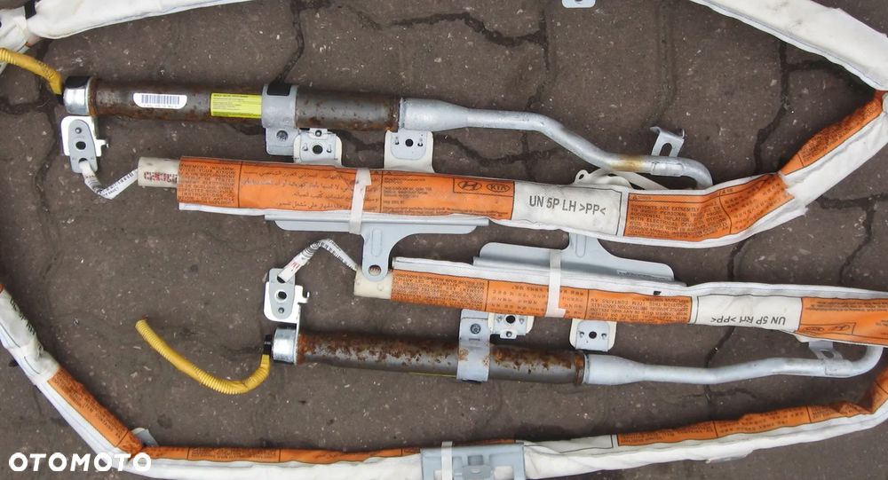 airbag kurtyna lewa prawa KIA CARENS III - 2