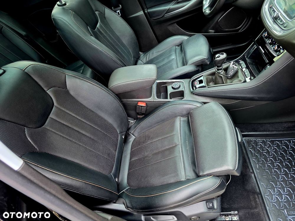 Opel Grandland X 1.2 Start/Stop Ultimate - 14