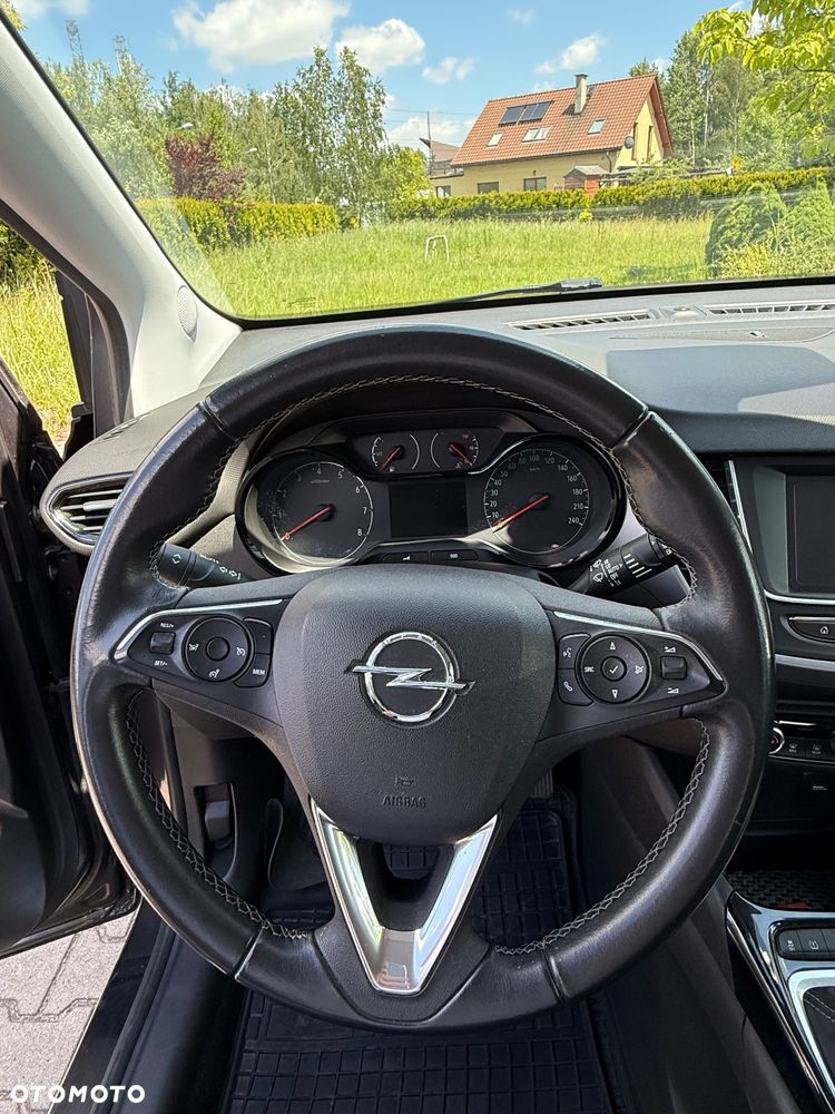 Opel Crossland X 1.2 T Enjoy S&S - 5
