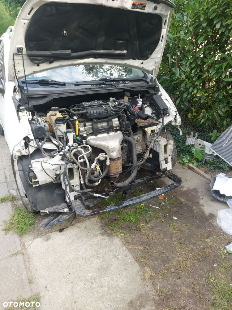Chevrolet Spark 1.2 LS - 1